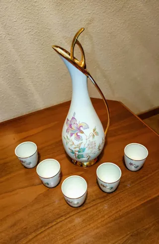 Licorera y 5 Vasitos Vintage