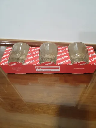 3 Vasos con escudo de Córdoba