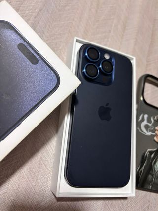 iPhone 15 Pro Azul Marino
