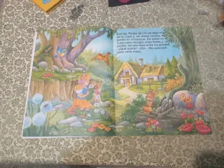 Dos cuentos populares 3 cerditos y Ricitos de oro