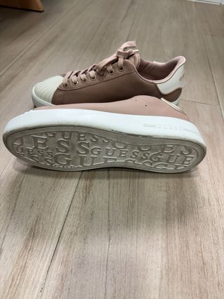 Zapatillas Guess