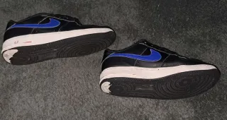 Nike Air Force 1 Negras y Azules