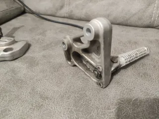 Reposapiés Gilera DNA Originales