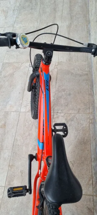 Bicicleta Monty 139 Roja BMX en perfecto estado