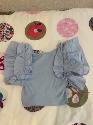 Top Zara volantes azul Talla S