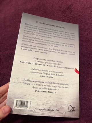 Libro Enciéndeme (Saga Destrózame 3)