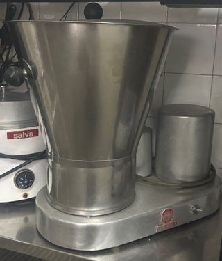 Montadora de nata Vimar