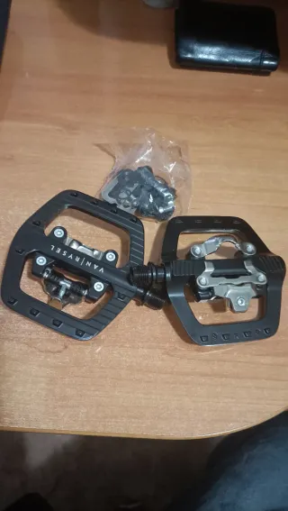 Pedales Mixtos Van Rysel