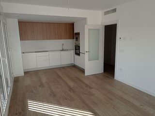 Piso en alquiler en Avda. Federico Garcia Lorca - Nueva Estación Autobuses en Granada