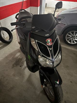 Moto 125cc APRILIA SPORT CITY