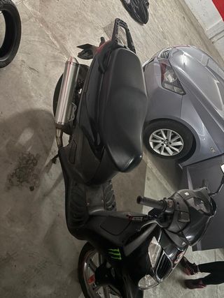 Moto 125cc APRILIA SPORT CITY