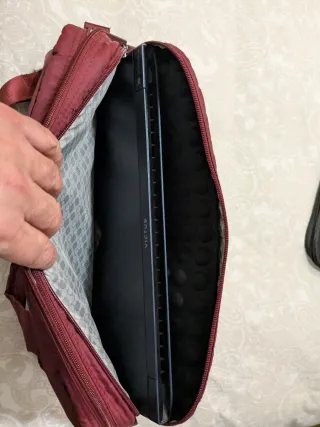 Maletín National Geographic Rojo