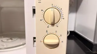 Microondas color crema Estilo Vintage