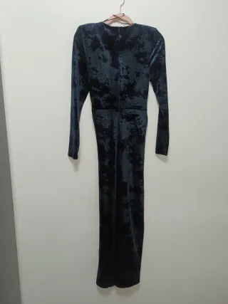 Vestido largo terciopelo aplique dorado Zara S