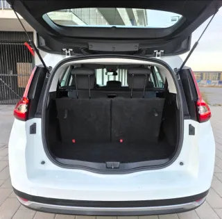 Renault Grand Scenic 2018 140cv Gasolina 7 PLAZAS