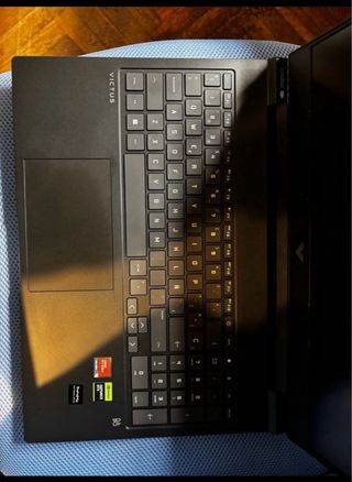 Portátil Gaming HP Victus 16-s0018ns