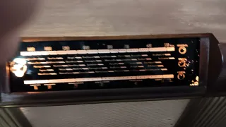 Radio Antigua de madera