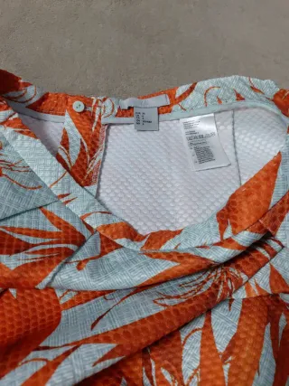 Falda estampada naranja y blanca