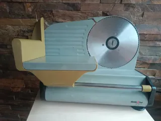 Cortafiambres eléctrico