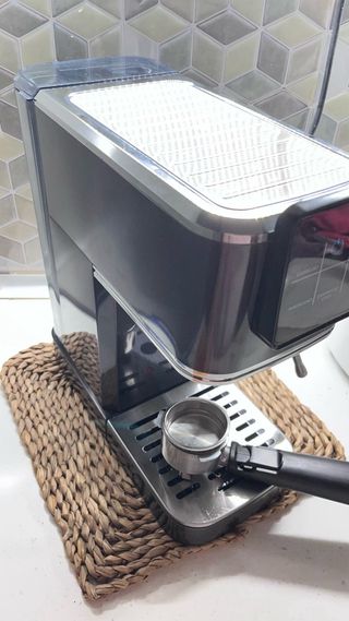 Cafetera Cecotec Cafelizzia 1.5l