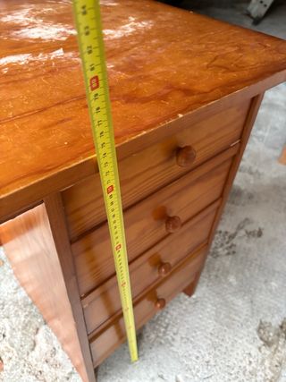 Mesa escritorio de madera maciza – robusta