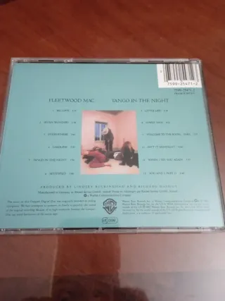 Lote 2 CDs: Crowded House & Fleetwood Mac