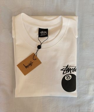 Camiseta Stussy 8-Ball Negra y Blanca
