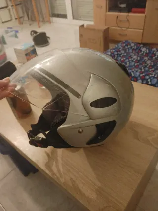 Casco verano MT Talla S