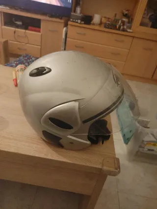 Casco verano MT Talla S