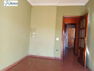 Piso en venta en Carolina (La)