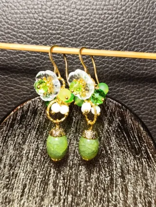 Orecchini Murano Giada Verde olive,bianca,Acciaio