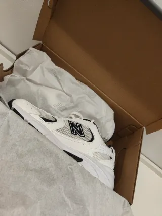 New Balance 530