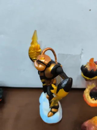 Lotto Skylanders funzionanti con parti mancanti