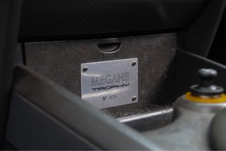 Renault Megane 2 RS Trophy