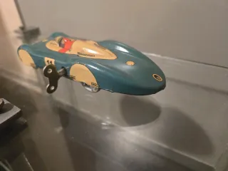 Coche hojalata Biller Toy N°11 antiguo a cuerda