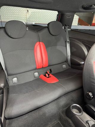 Mini Cooper jhon cooper works 2008