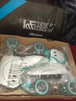 Patines Retro Classic Blancos y Turquesa