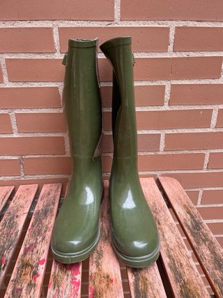 Botas de agua verdes Zara talla 37