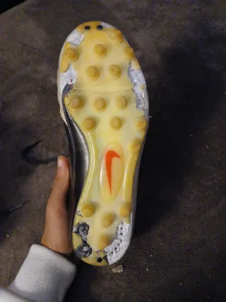 Botas de fútbol Nike Total 90 III