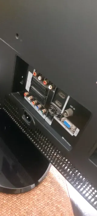 Tv Samsung Negro 32 + Mando original y receptor