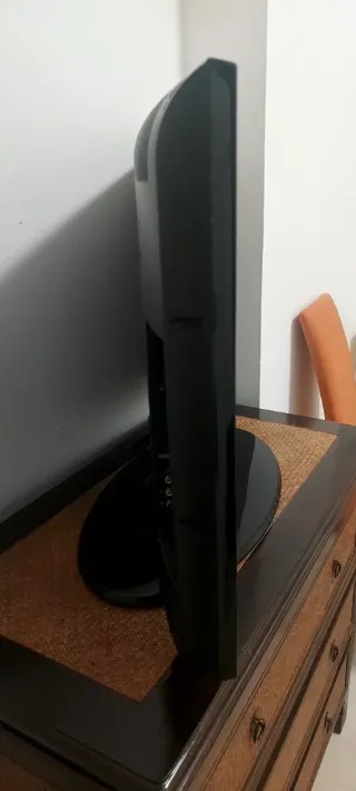 Tv Samsung Negro 32 + Mando original y receptor