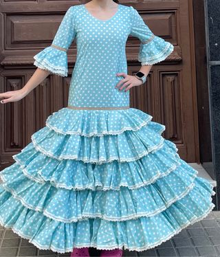 Traje de Flamenca Niña 10-11-12-13 años mas o meno