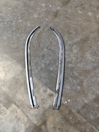 Pestañas Faro BMW E39 (2 unidades)