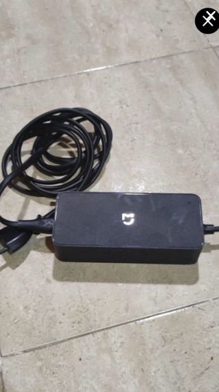 Patinete Xiaomi 1S con casco y cargador tambien