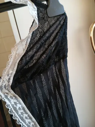 Lingerie nera con pizzo