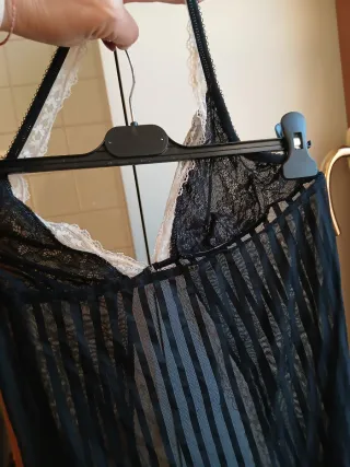 Lingerie nera con pizzo