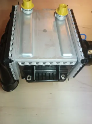 Intercooler Mercedes Benz A6510901800