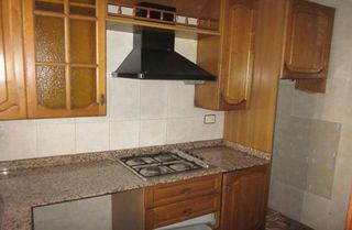 Chalet en venta en Huelma