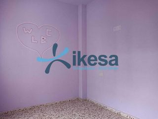 Piso en venta en Torreperogil