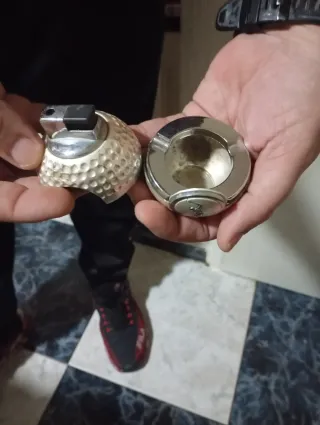 Mechero y Cenicero Bola Golf
